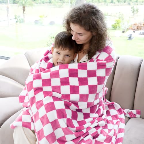 LOKOZ Pink Checkered Fleece Throw Blanket, Soft Fuzzy Lattice, 40"x50"