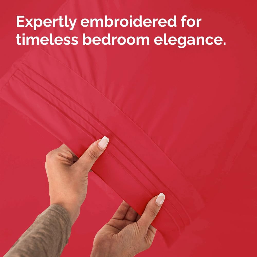 Skiennix Queen Pillow Cases Set of 2 - Ultra Soft Hotel Quality Covers - Wrinkle Free & Fade Resistant - Red