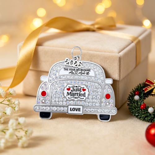 Just Married 2026 Christmas Ornament for Newlyweds - Wedding Car Pendant Gift