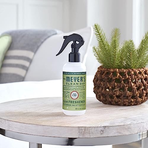 Mrs. Meyer's Clean Day Iowa Pine + Peppermint Room Freshener - 8 Fl Oz