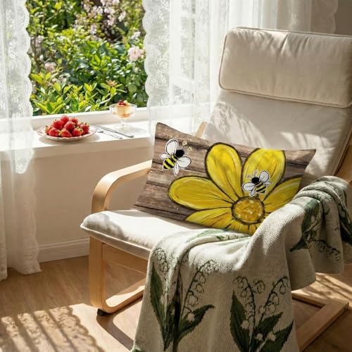 Daisy Bee Farmhouse Pillow Cover 12x20 Inch - Spring Decor