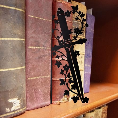 Medieval Dagger Bookend Decor – Fantasy Home Accent for Men