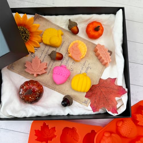 Thanksgiving Silicone Mold Set - 2 Piece Pumpkin & Leaf Molds