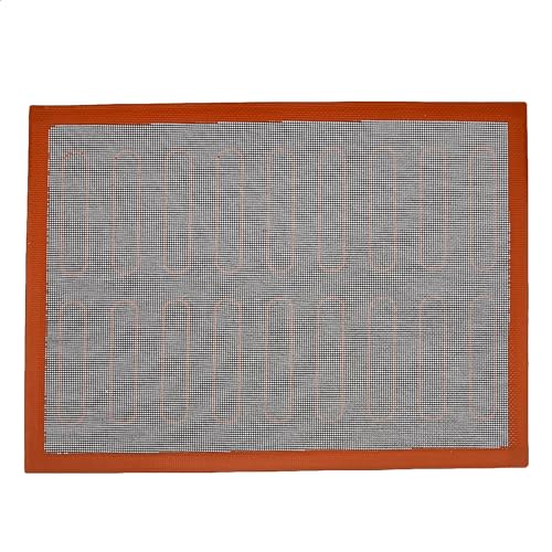 Amazon Basics 15.7 x 11.8 Inch Non-Stick Silicone Baking & Pastry Mat - Reusable, Heat Resistant, Non-Slip, Easy Clean, 2 Pack