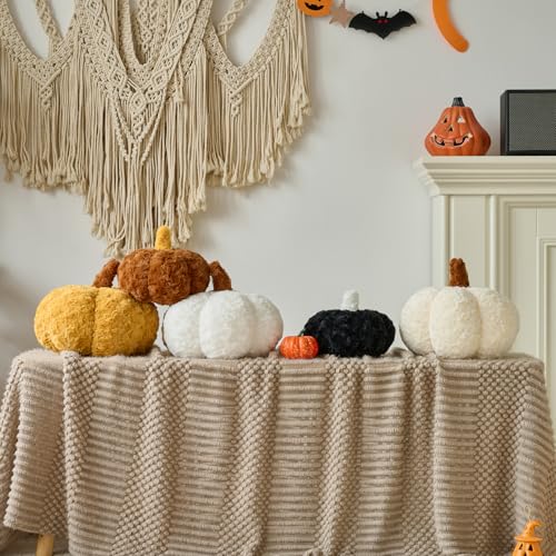 Pumpkin Decorative Pillow - Plush Autumn Cushion for Couch & Bed