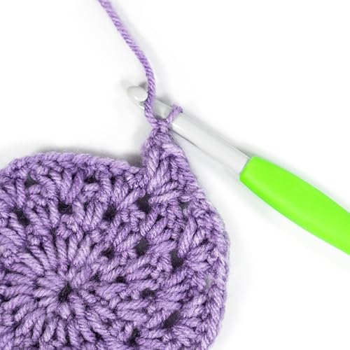 Clover Amour Crochet Hook 6.5mm (Size K) - Ergonomic Easy Grip Handle