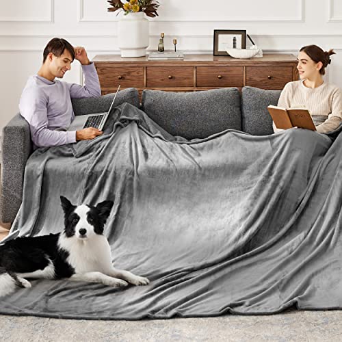 Bedsure GentleSoft Fleece Blanket - Large Grey (120x120 inches)