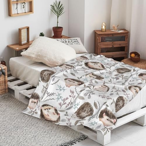 Cute Hedgehog Autumn Leaves Flannel Throw Blanket, Soft Plush, 60"x50"