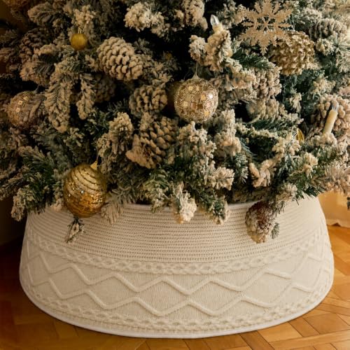 Cream Knit Christmas Tree Collar - Large 23-30 Inch Holiday Decor