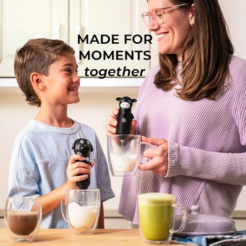Zulay Kitchen Cow Milk Frother Wand – Betsy The Cute Handheld Coffee Frother for Lattes, Cappuccino & Matcha, Black