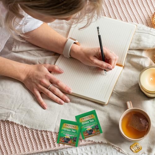 Twinings Green Tea with Pomegranate, Raspberry & Strawberry - 20 Bags