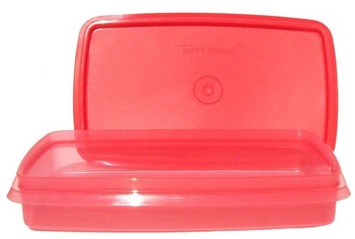 Tupperware Deli Meat or Cheese Keeper Slim Line 9 x 5 Inch Container in Strawberry Red