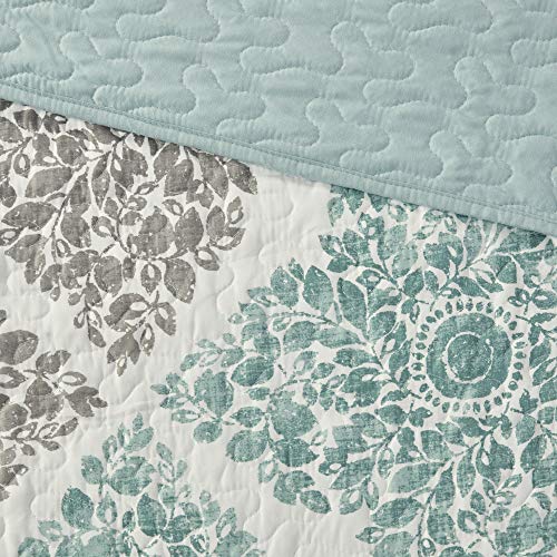 Madison Park Claire Quilt Modern Design - All Season, Breathable Coverlet Lightweight Bedding Set, Matching Shams, Decorative Pillow, Full/Queen (90 in x 90 in), Diamond Aqua 6 Piece