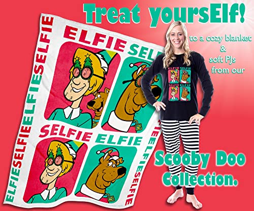 Scooby-Doo Elfie Selfie Throw Blanket - Soft Silk Touch Holiday Bedding