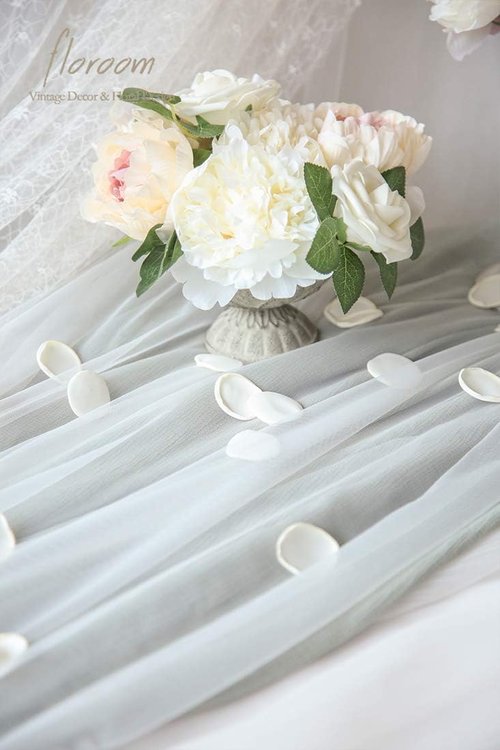Floroom 300 Pcs Ivory Faux Silk Rose Petals - Perfect for Weddings, Bridal Showers & Table Decor