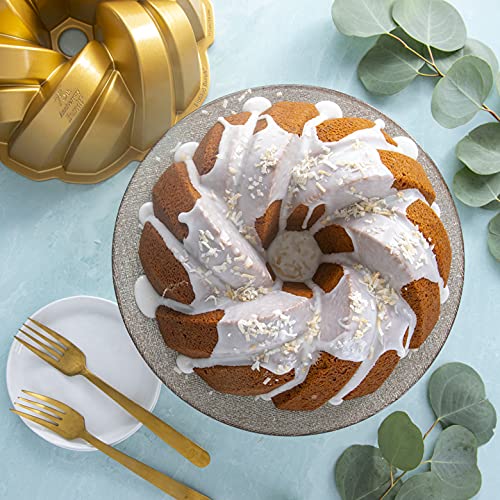 Nordic Ware Braided Bundt Pan + Recipe Card With Cake Finishing Tool Kit + Baking and Cooling Rack
