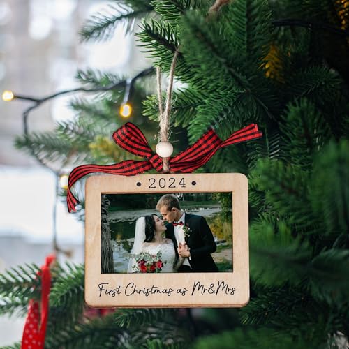 Christmas Photo Frame Ornament Mr & Mrs Keepsake Holiday Decor