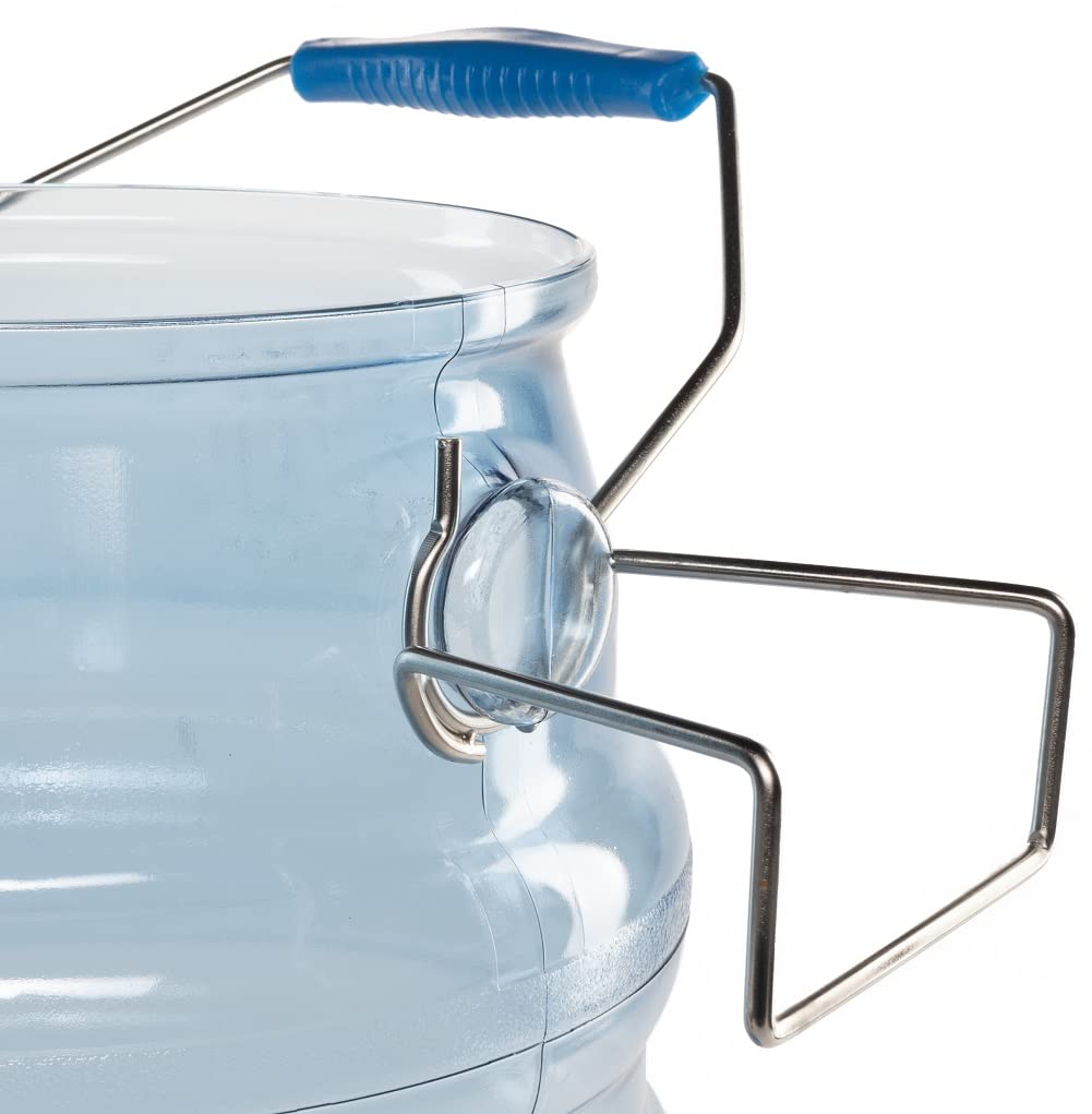 San Jamar Saf-T-Ice Plastic Tote, 6 Gallons, Blue & Carlisle FoodService Products SI5000 Polycarbonate Saf-T-Scoop and Guardian System, 6oz to 10oz, for Bar and Beverage Station, Blue