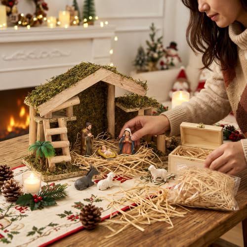 Wooden Nativity Stable Manger Scene with Raffia - Christmas Decor