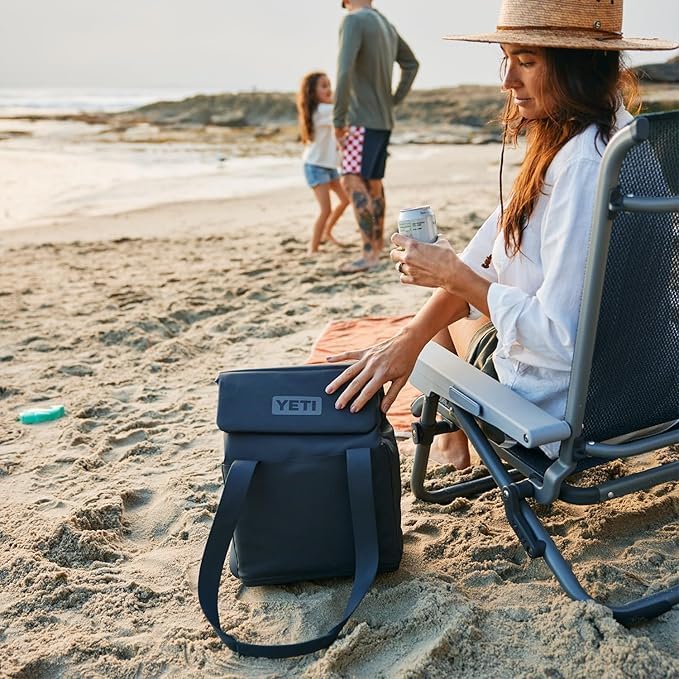 YETI Insulated Soft Cooler Tote Bag - 14L Capacity for Ultimate Freshness & Convenience