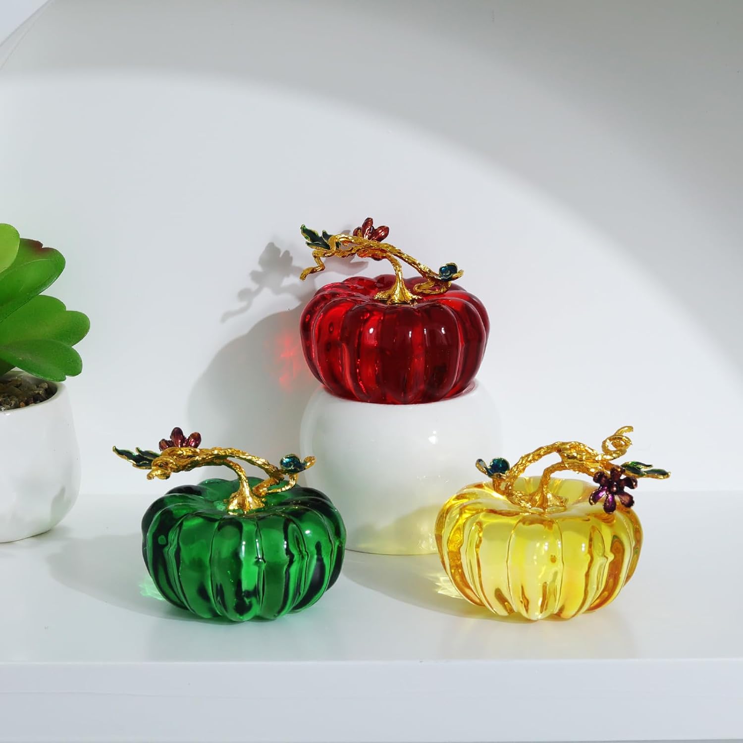 Skiennix Crystal Glass Pumpkin Decoration - Elegant Yellow with Gold Leaf Accent