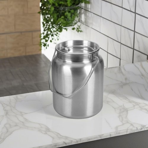 Lindy's Stainless Steel Seamless 2-Gallon Milk Jug, Milk Can, Milk Pail, Anti-Leak Liquid Storage Container with Tight Lid and Long Swivel Handle