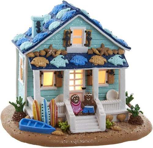 Kurt S. Adler 8-Inch Gingerbread Beach House | Festive Decor with C7 Bulb Lighting