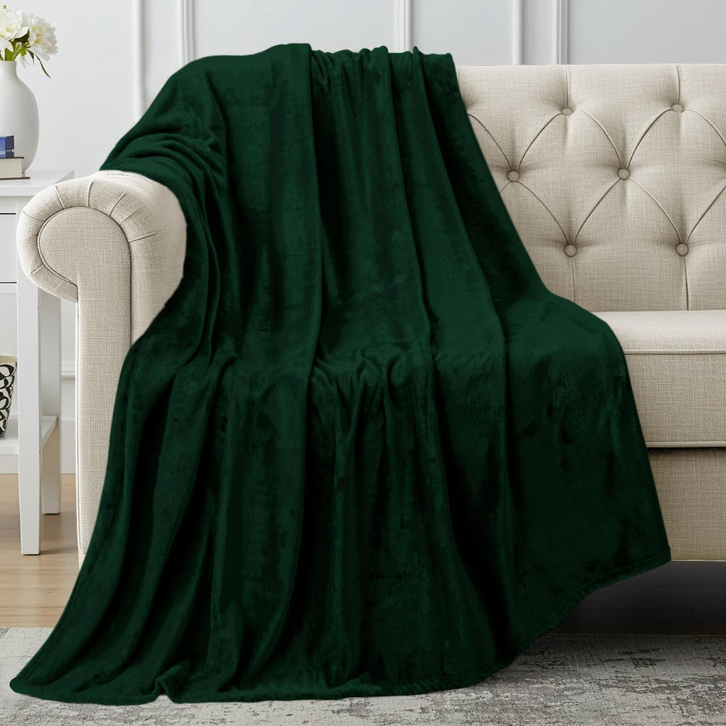 Utopia Bedding Fleece Blanket - Luxury Anti-Static Soft Microfiber Throw | Forest Green, 50x60 Inch