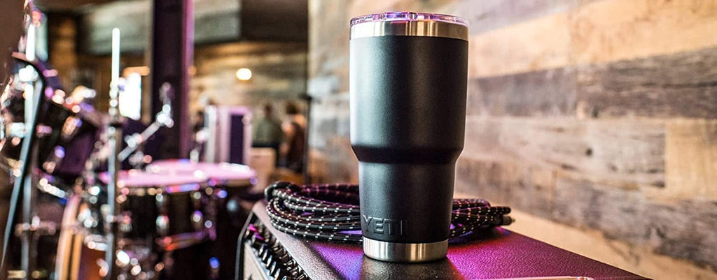YETI Rambler 30 oz Tumbler, Stainless Steel, Vacuum Insulated with MagSlider Lid, Alpine Yellow