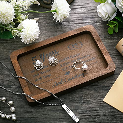 Gerrii Engraved Wooden Jewelry Tray for Rings & Watches