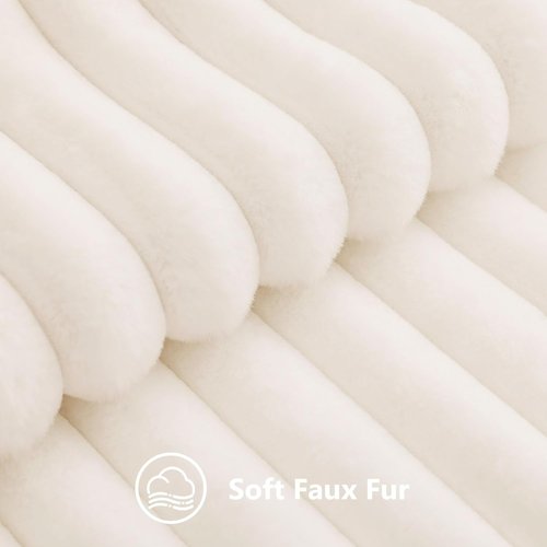 decorUhome Faux Fur Throw Pillow Covers - Set of 2 Soft Plush 18x18 Decorative Cases | Cream White