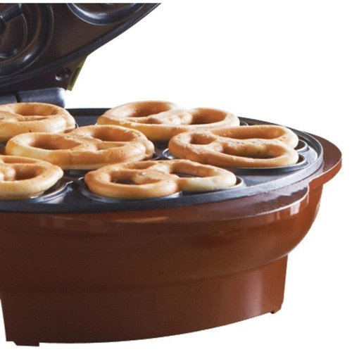 Brentwood Mini Pretzel Maker Machine Non-Stick, Green (Pack of 3)