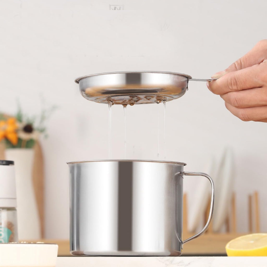 HCXCQLSUY Grease Container, Bacon Grease Container with Strainer, Cooking Oil Keeper with Lid and Easy-Grip Handle (1 L)