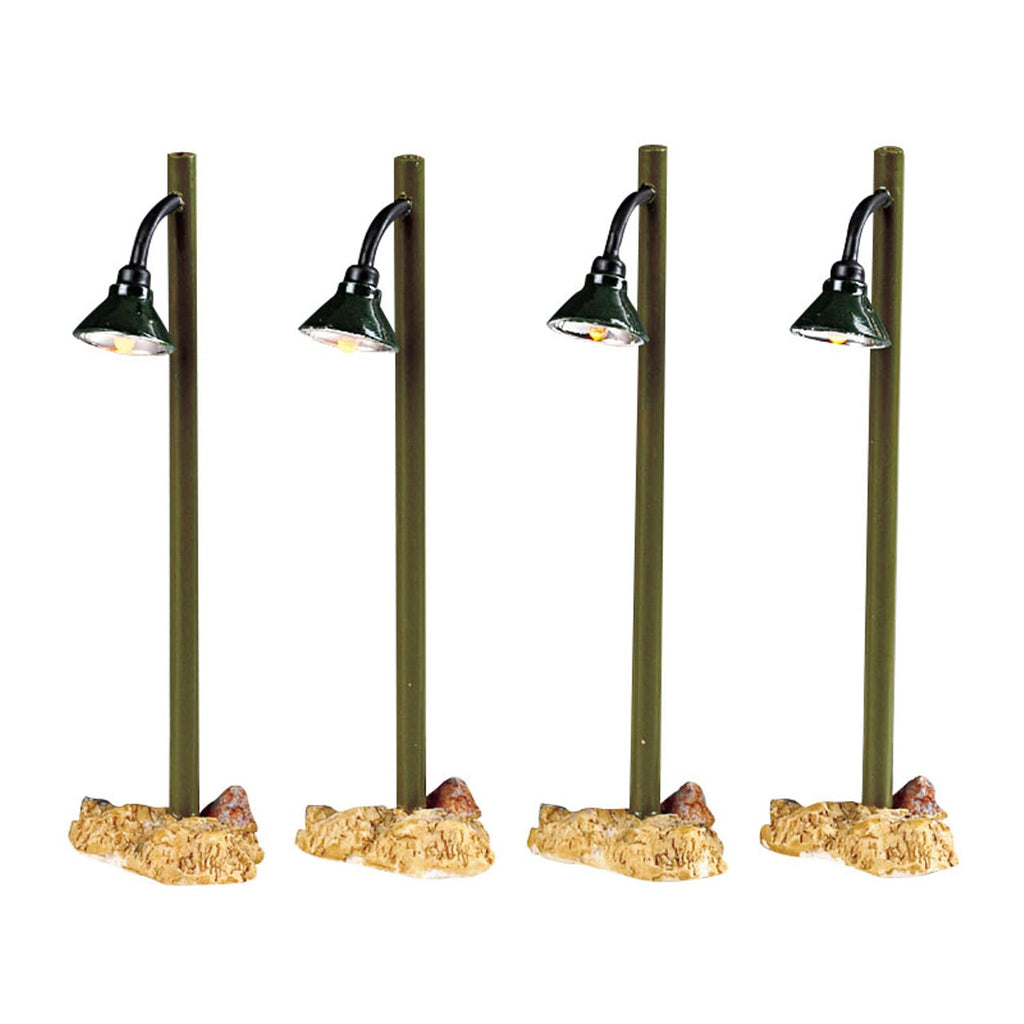 2005 Rustic Street Lamps Lighted Village Accessories Set of 4