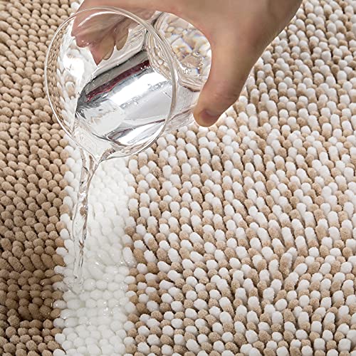 MILVOWOC Chenille Shaggy Bath Mat, 17x24 Inch, Non-Slip Khaki & White