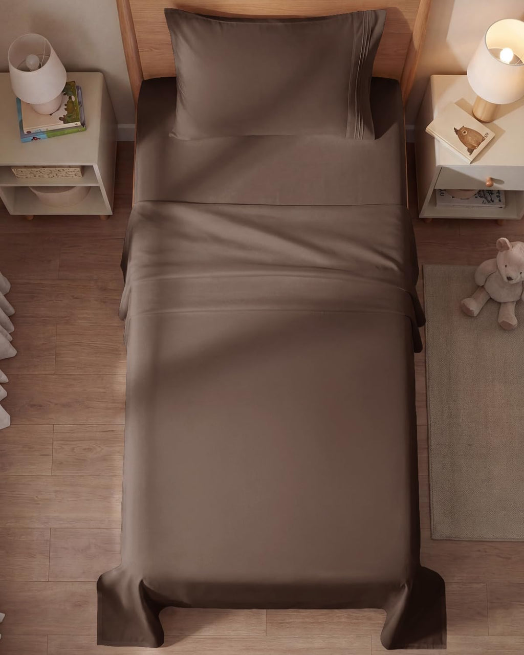 Comfy Twin Size 3-Piece Sheet Set by [Brand Name] - Breathable Cooling Bed Sheets | Ultra-Soft, Deep Pockets, Wrinkle-Free - Brown