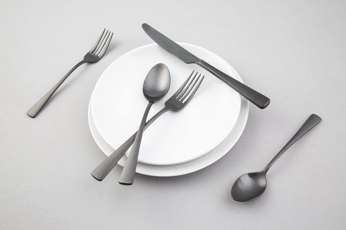 Cambridge Silversmiths Cerys Black Satin 20-Piece Flatware Set, Service for 4