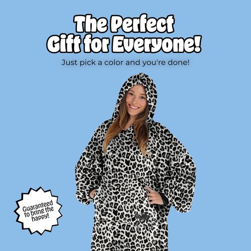 THE COMFY Dream | Lightweight Microfiber Fleece Wearable Blanket, Oversized Design with Hood from Shark Tank, Soft Oversized Pocket Blanket, Warm and Cozy Gifts