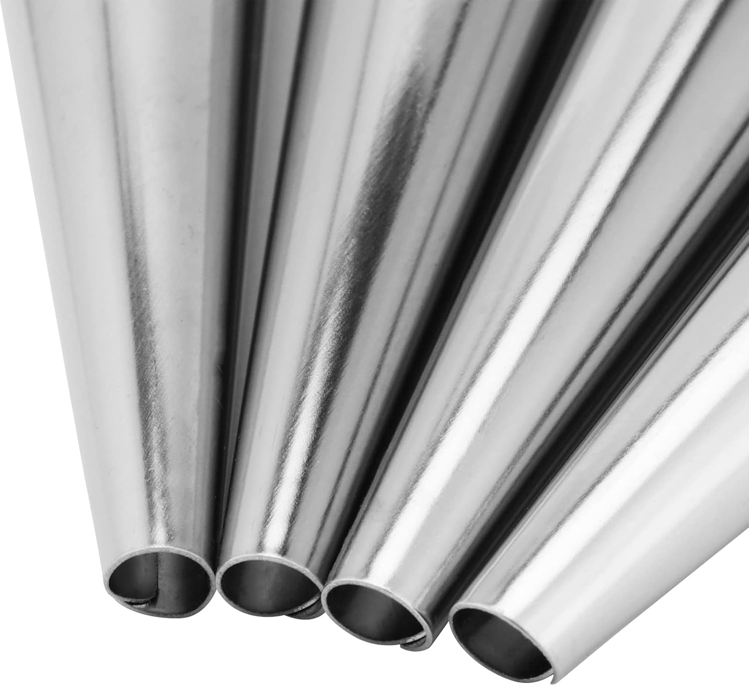 Skiennix Cream Horn Forms - 40 PCS Stainless Steel Cannoli Tubes with Cleaning Brush | 1.4 x 5.5 Inch Silver