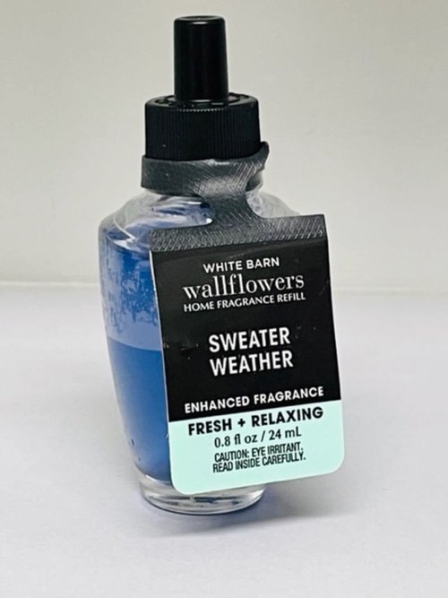 Bath & Body Works Wallflowers Fragrance Refill Bulb Sweater Weather