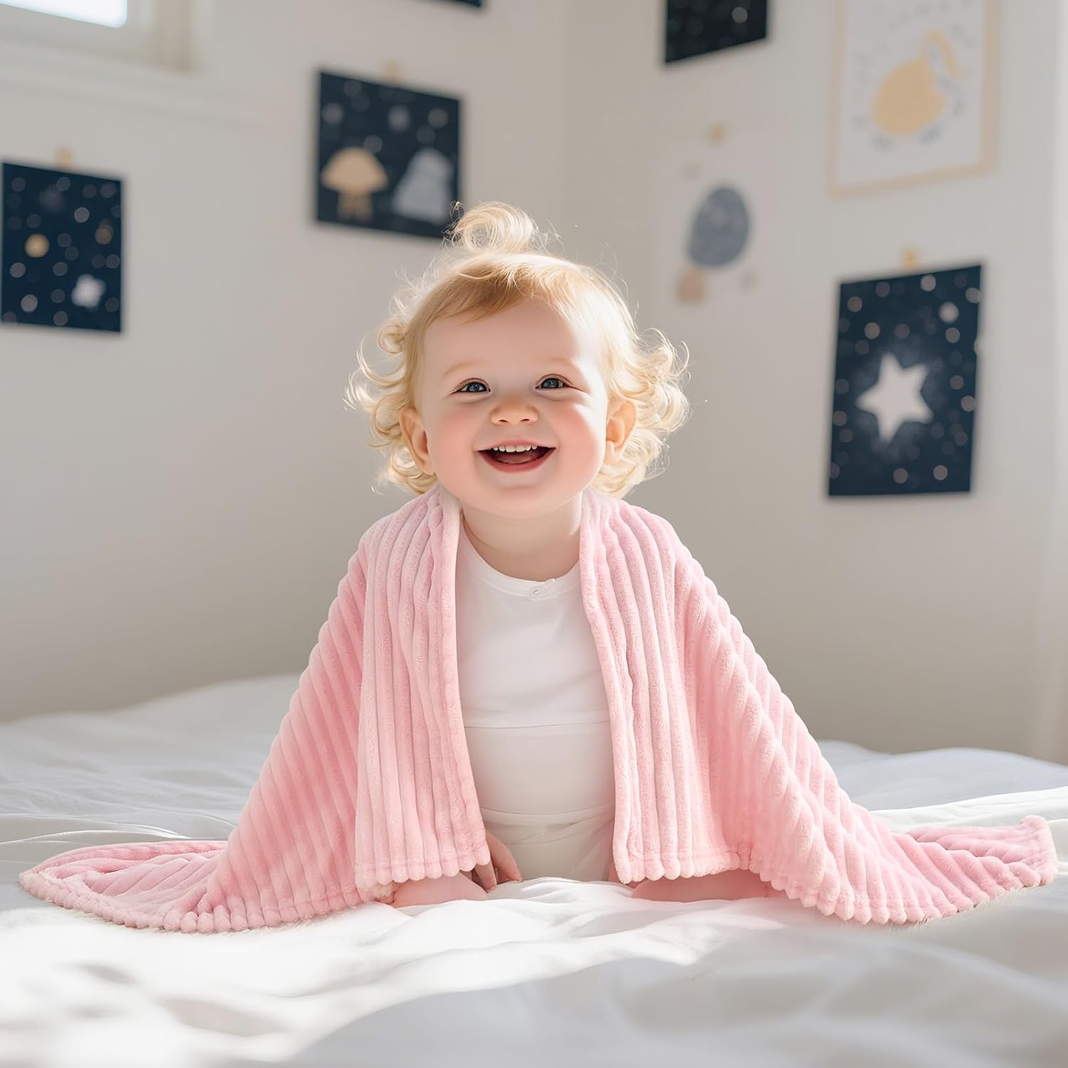 Skiennix Soft Fleece Baby Blanket - Ultra Cozy Lightweight Pink Blanket for Newborns | 30x40 Inch
