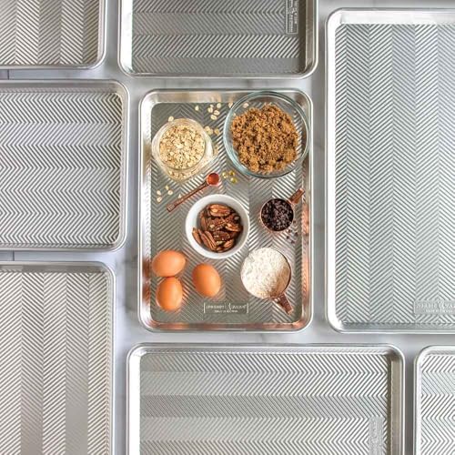 Nordic Ware Prism Half Sheet Pan, Metallic – 1 Pack