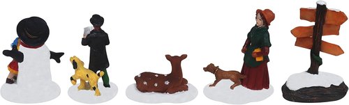 Christmas Village Figurines Set by [Brand Name] - 5-Piece Holiday Decoration for Indoor Displays | Perfect Gift Idea