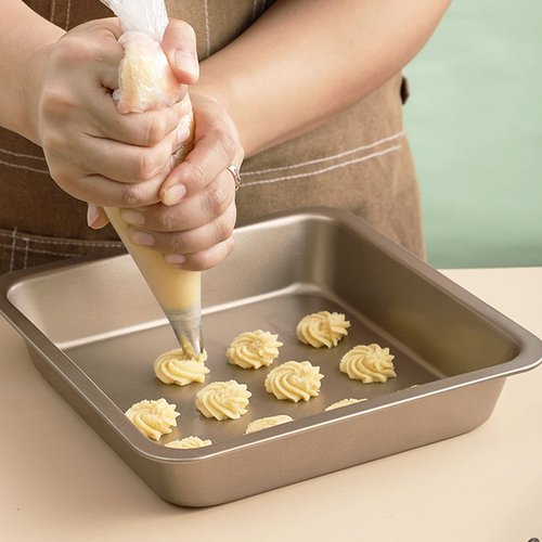 Piping Bags 12 & 16 Inch, 200 PCS Tipless Piping Bags Disposable Pastry Bags Thick Icing Bags for Decorating Cake Cookies