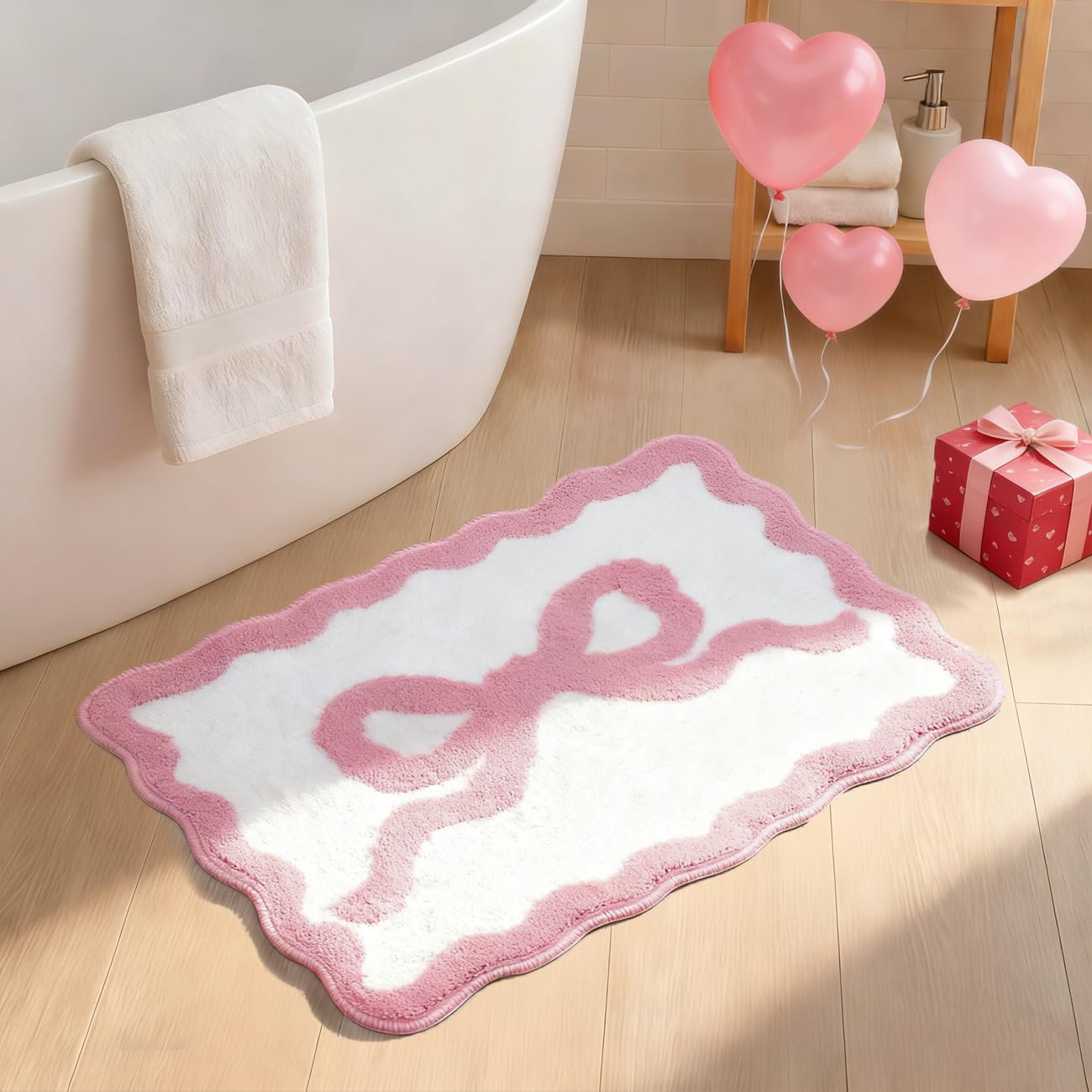 ASTRAG Pink Bow Bath Mat - Scalloped Bow Bathroom Rug Coquette Room Decor Microfiber Bath Mat Water Absorbent Non Slip Shower Carpet Valentines Day Girls Bedroom Aesthetic Preppy Rug (Pink,20" x 32")