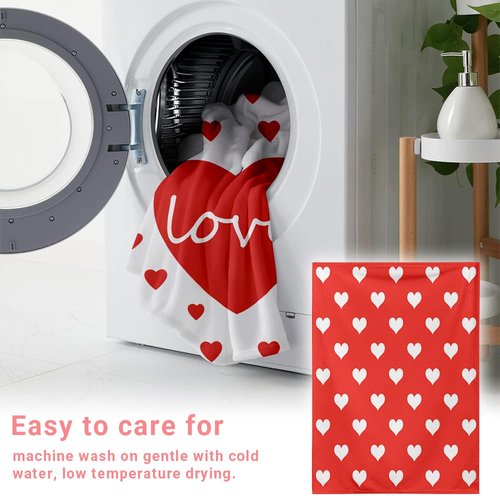 Valentine's Day Throw Blanket, Heart Red and White Reversible Flannel Throw Blanket, Soft Lightweight Cozy Love Gift for Girlfriend Wife Couple Women Couch Sofa Bed Decor, 50 x 60 Inch (Heart)