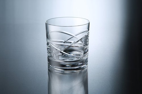 SHTOX 005 Tumbler Crystal Glass with Rotating Pattern, Perfect for Whiskey, Scotch, Bourbon 320ml