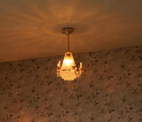 iLAND Miniature Dollhouse Lights - Classic Candle Chandelier with Plug | 1/12 Scale Accessories
