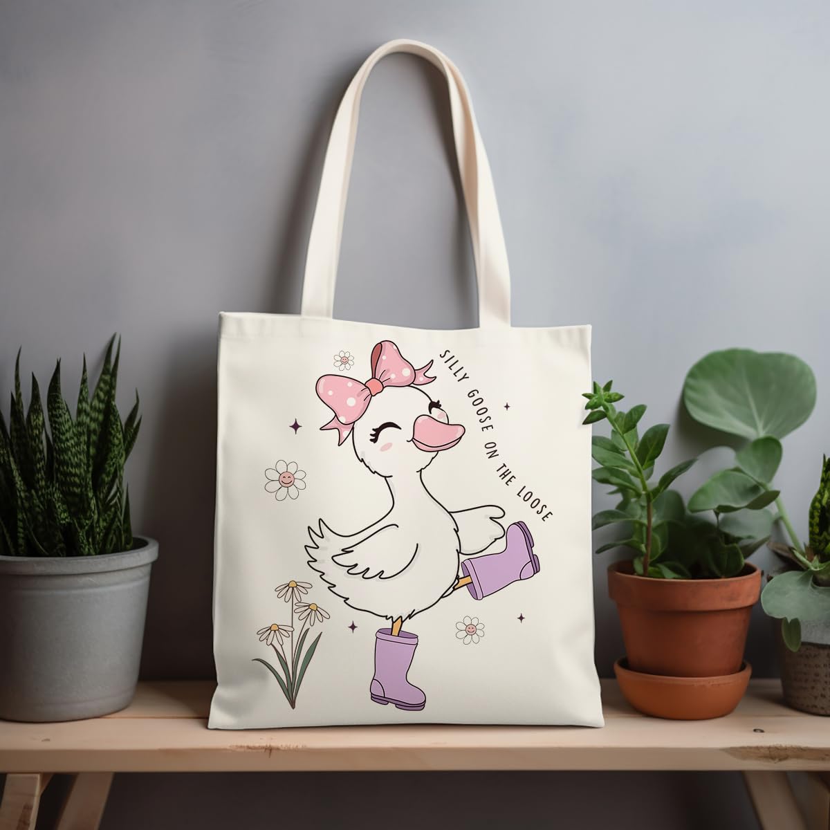 Silly Goose Canvas Tote Bag With Inner Pockets,Cute Reusable Bag for Lunch Grocery Shopping and Beach,Women Lady Canvas Cotton Tote,Birthday Gifts for Goose Lovers