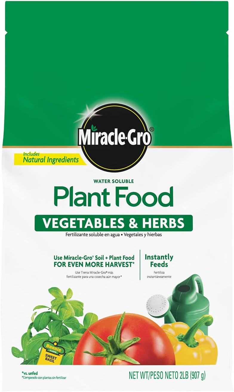 Miracle-Gro Water-Soluble Plant Food - Boost Vegetable & Herb Growth - 2 lbs Fertilizer for Tomatoes, Squash, Peppers, Cucumbers